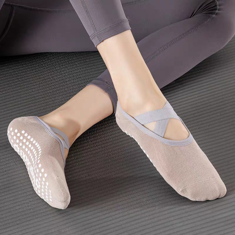 ถุงเท้าโยคะสำหรับผู้หญิงมืออาช - Pilates & Yoga Studio Alineacion บทวิจารณ์และราคา