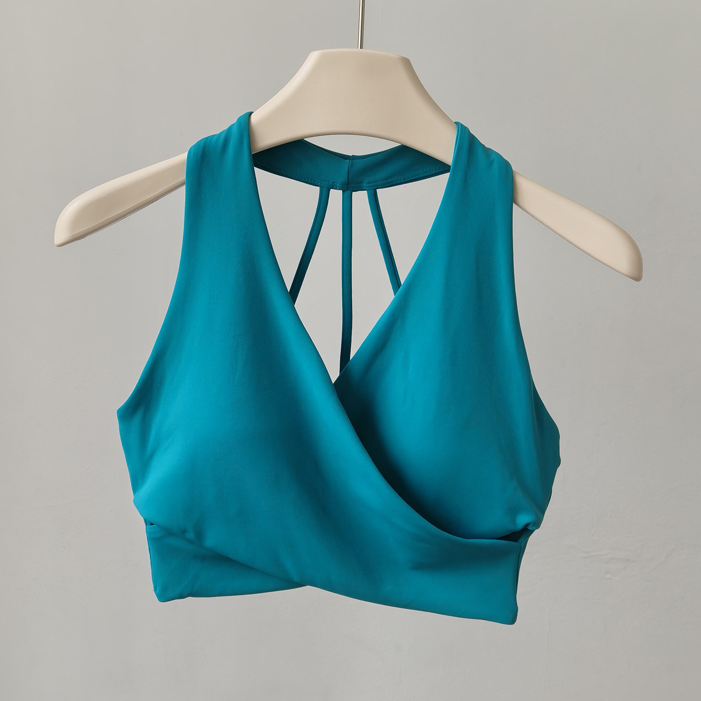เสื้อชั้นในกีฬาแบบครอสคอวีออลอ - Pilates V Yoga บทวิจารณ์และราคา